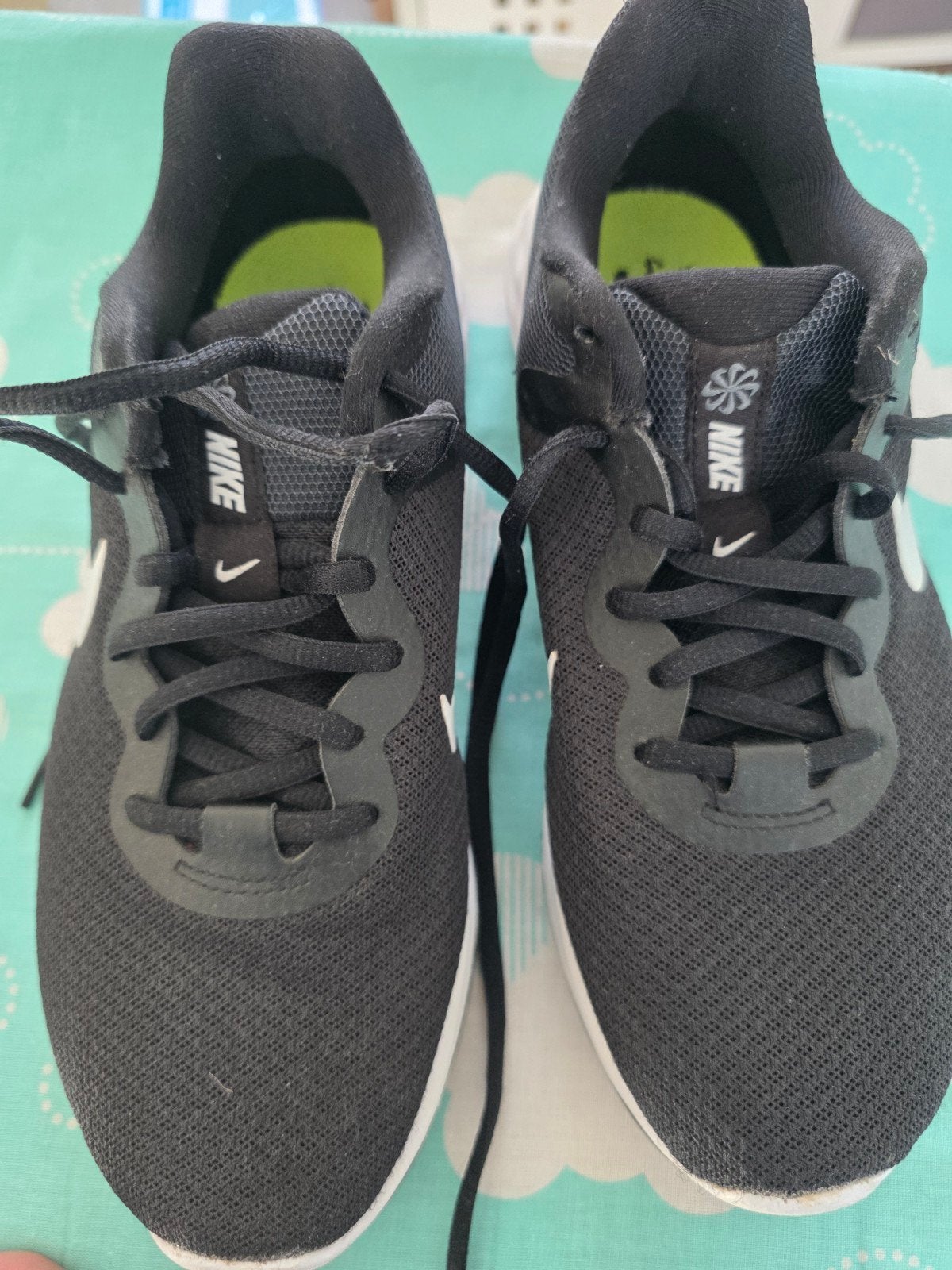 Nike Revolution 6 hardloopschoenen - Zwart - Maat 40, Ophalen of Verzenden, Zo goed als nieuw