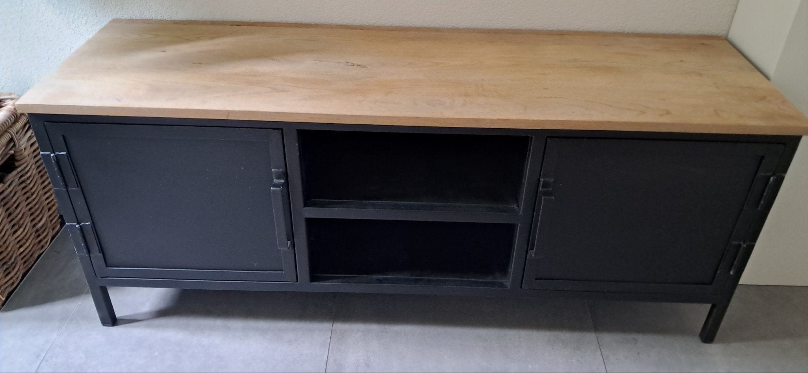 Tv kastje, Ophalen, 25 tot 50 cm, Minder dan 100 cm