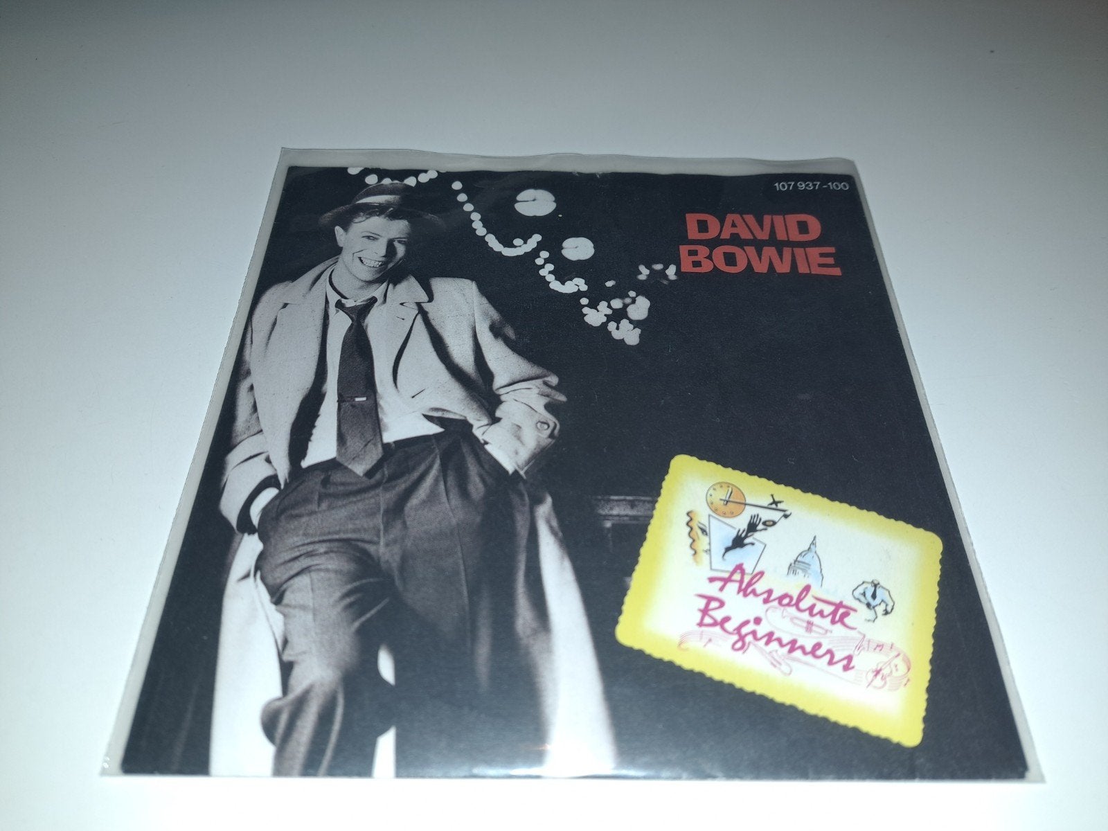 7" David Bowie : Absolute beginners, Ophalen of Verzenden, Zo goed als nieuw, Pop