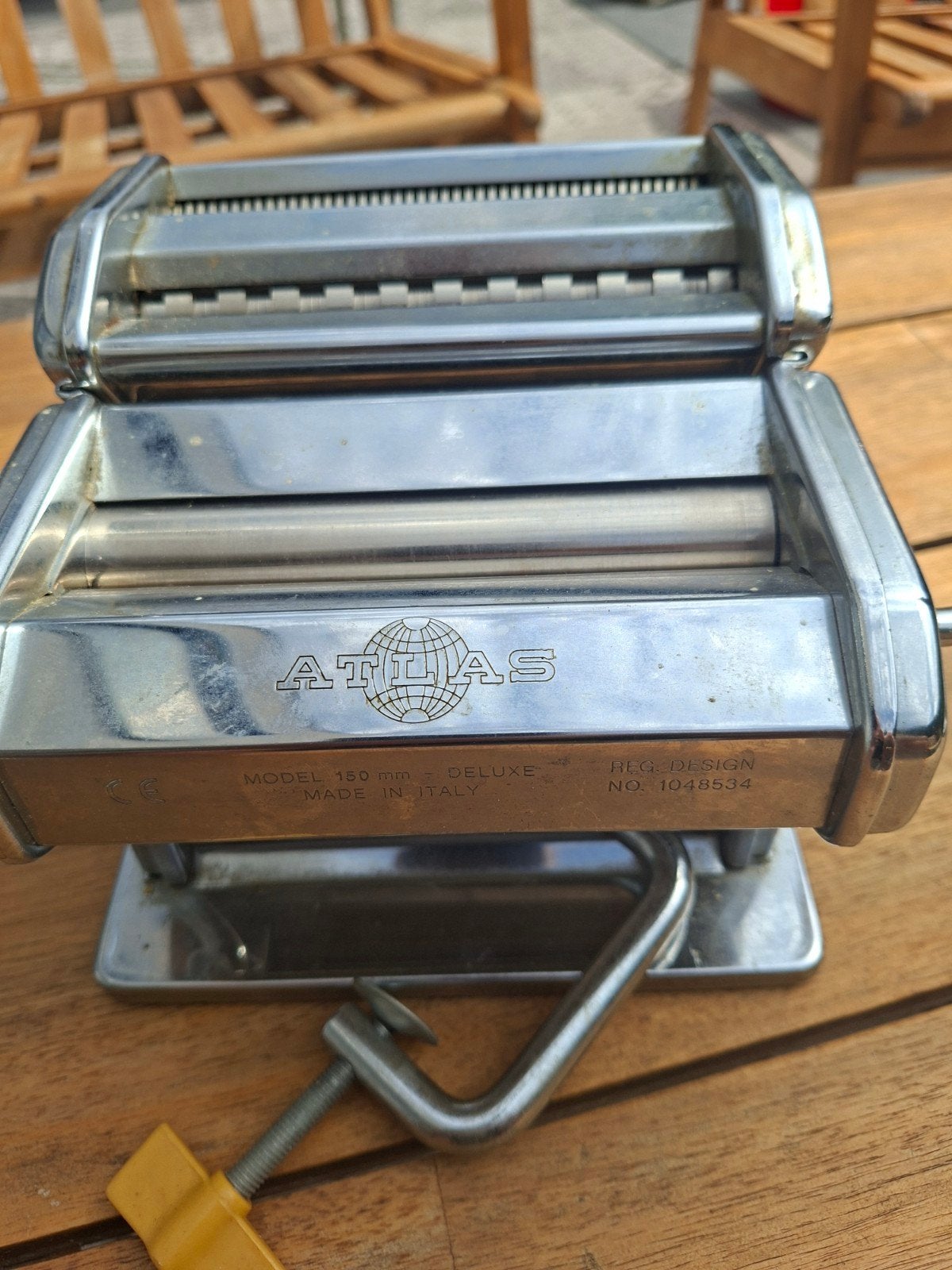 pastmachine van Atlas, Ophalen, Zo goed als nieuw