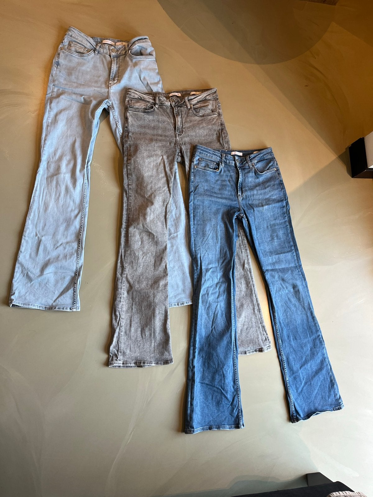 3 Costes Flared Jeans: 1 Blauw, 2 Grijs - W30, W31, W32, Ophalen of Verzenden, Gedragen, Blauw, W30 - W32 (confectie 38/40)