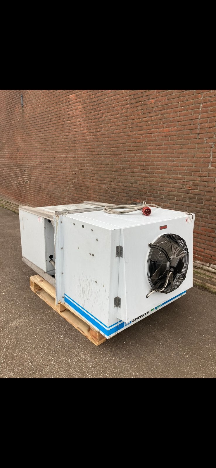 Koelinstallatie, Ophalen, Zo goed als nieuw