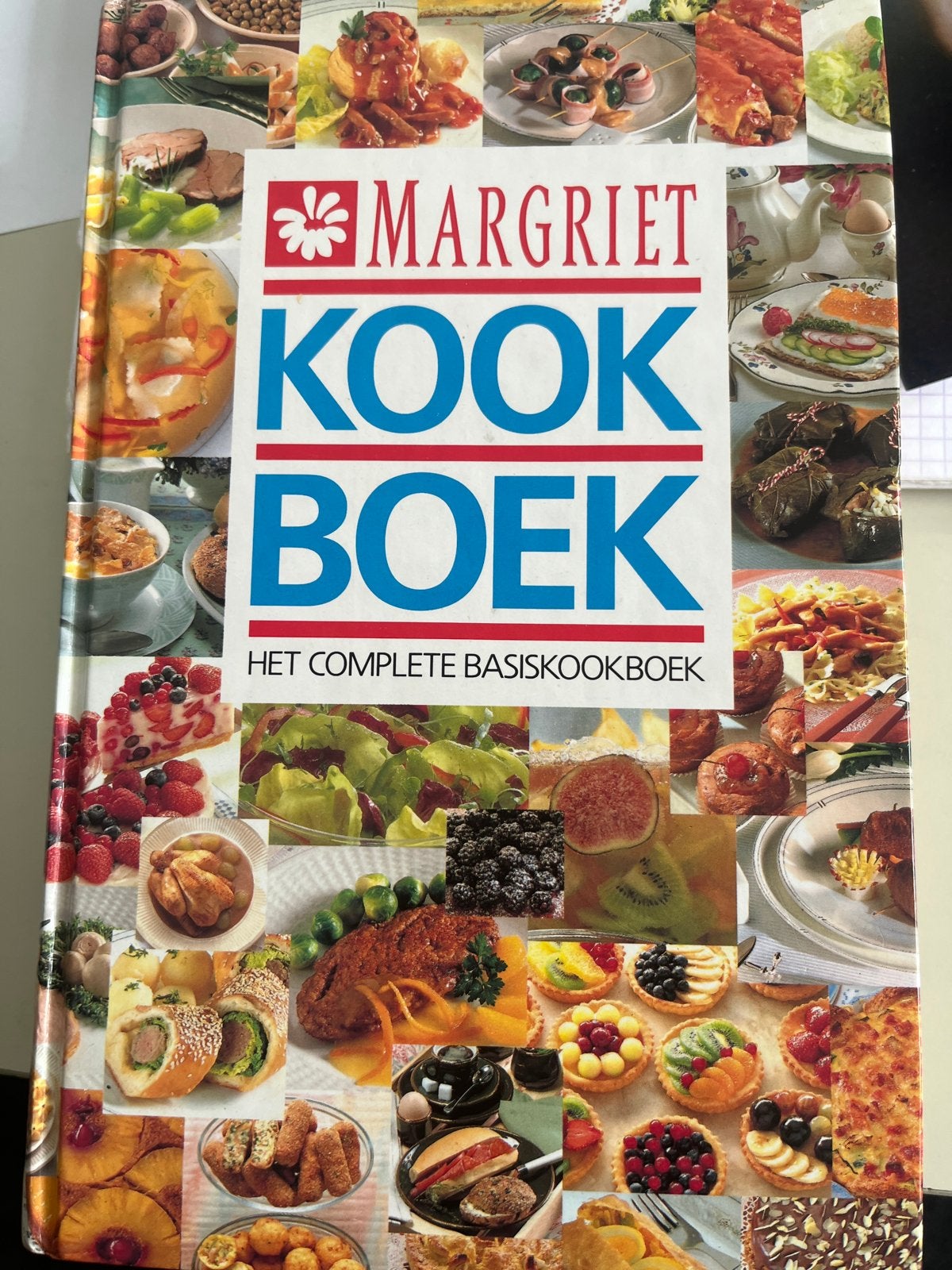 Margriet Kookboek: Het Complete Basiskookboek, Boeken, Ophalen of Verzenden, Gelezen, Overige gebieden, Voorgerechten en Soepen