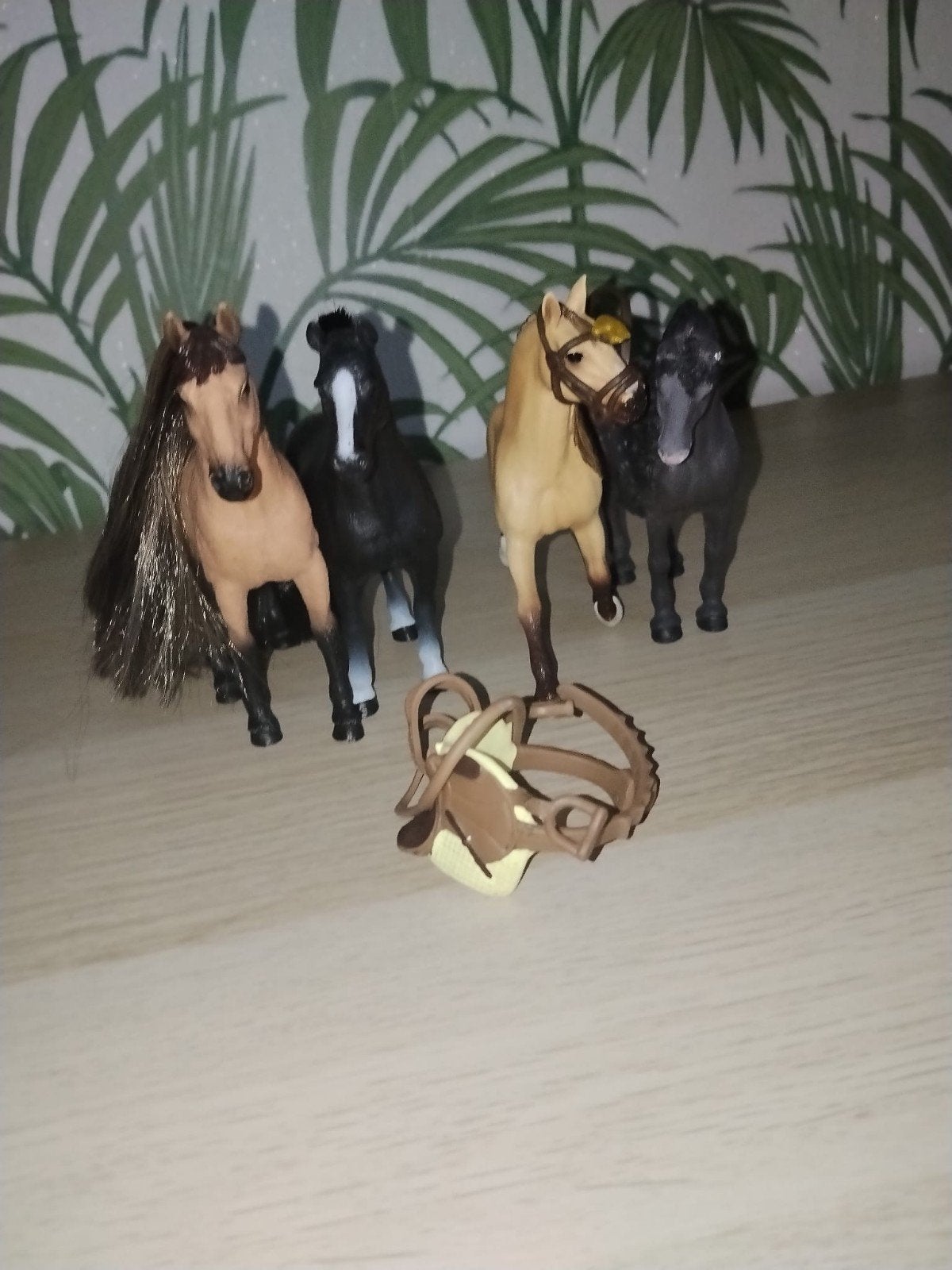 4 mooien schleich paarden, Ophalen of Verzenden, Zo goed als nieuw, Paard, Beeldje of Figuurtje