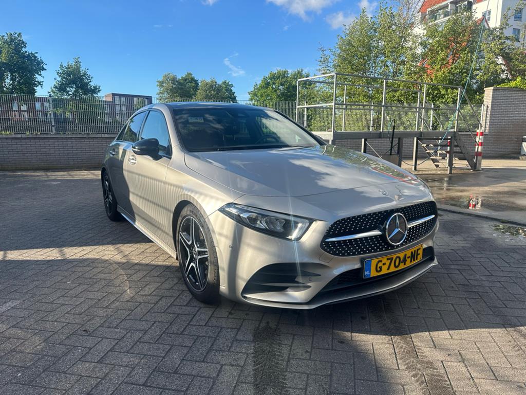 Mercedes-Benz A-Klasse A 200 7G-DCT 2019 Grijs AMG Line, Auto's, Electronic Stability Program (ESP), 4 cilinders, 163 pk, Origineel Nederlands