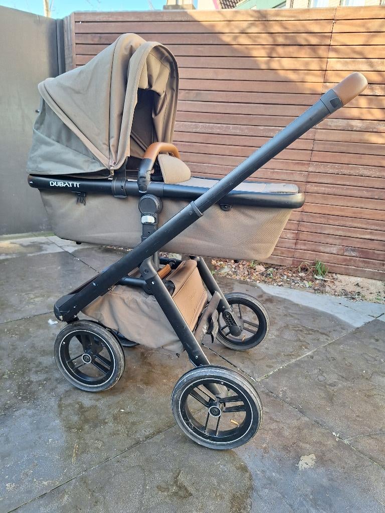 Dubatti One kinderwagen, Gebruikt, Luchtbanden, Ophalen, Kinderwagen