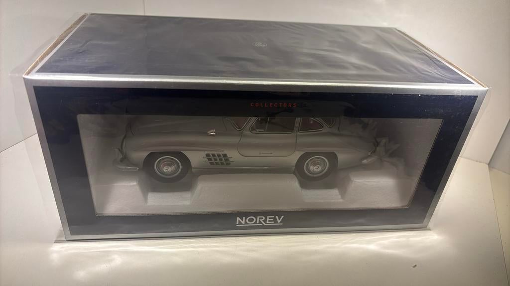 Mercedes benz 300 sl coupe norev 1.18, Hobby en Vrije tijd, Modelauto's | 1:18, Norev, Ophalen of Verzenden, A, A