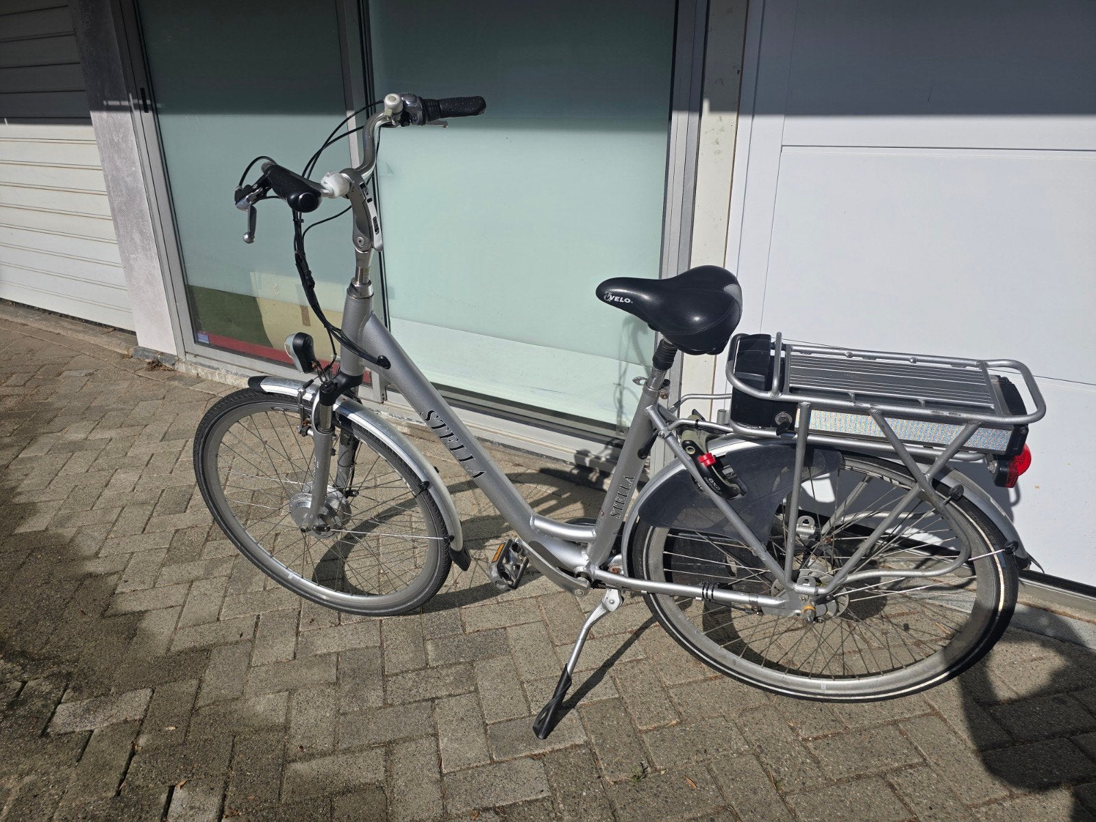 Stella damesfiets - Display defect, voor onderdelen/reparati, Fietsen en Brommers, Elektrische fietsen, 51 tot 55 cm, Ophalen of Verzenden
