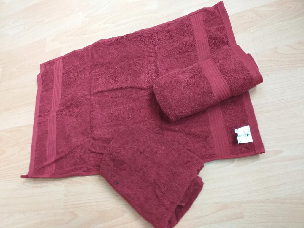 Handdoek,   gastendoekjes en meer, Ophalen of Verzenden, Zo goed als nieuw, Overige kleuren, Gastendoekje