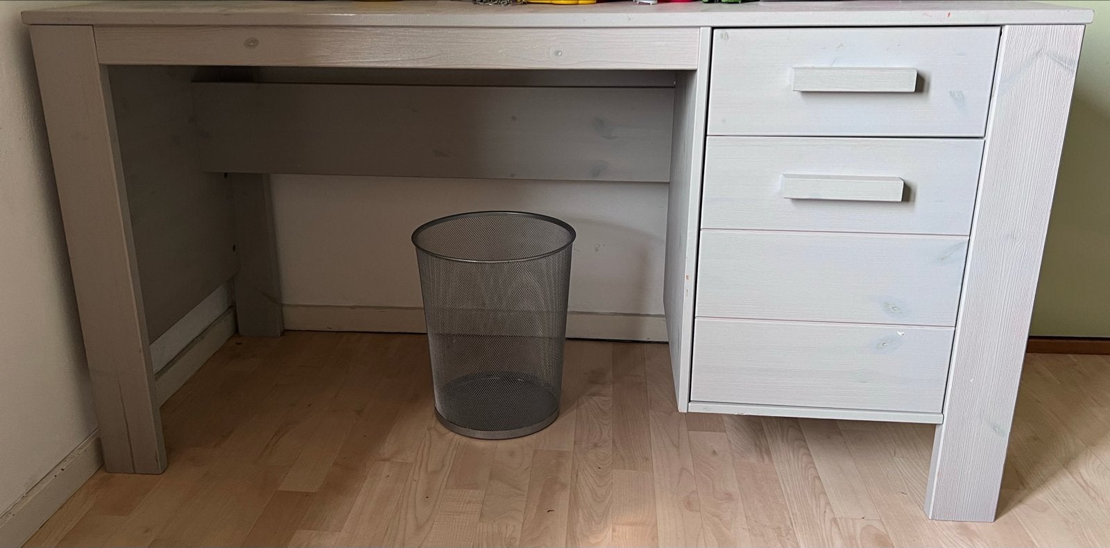 WOOOD bureau Dennis grenen staalgrijs te koop, Ophalen, Overige typen, Gebruikt, Grijs