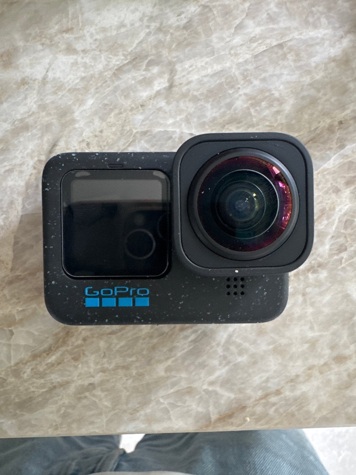 GoPro Hero 12 Black compleet met veel accessoires en koffer, Ophalen of Verzenden, Zo goed als nieuw, GoPro