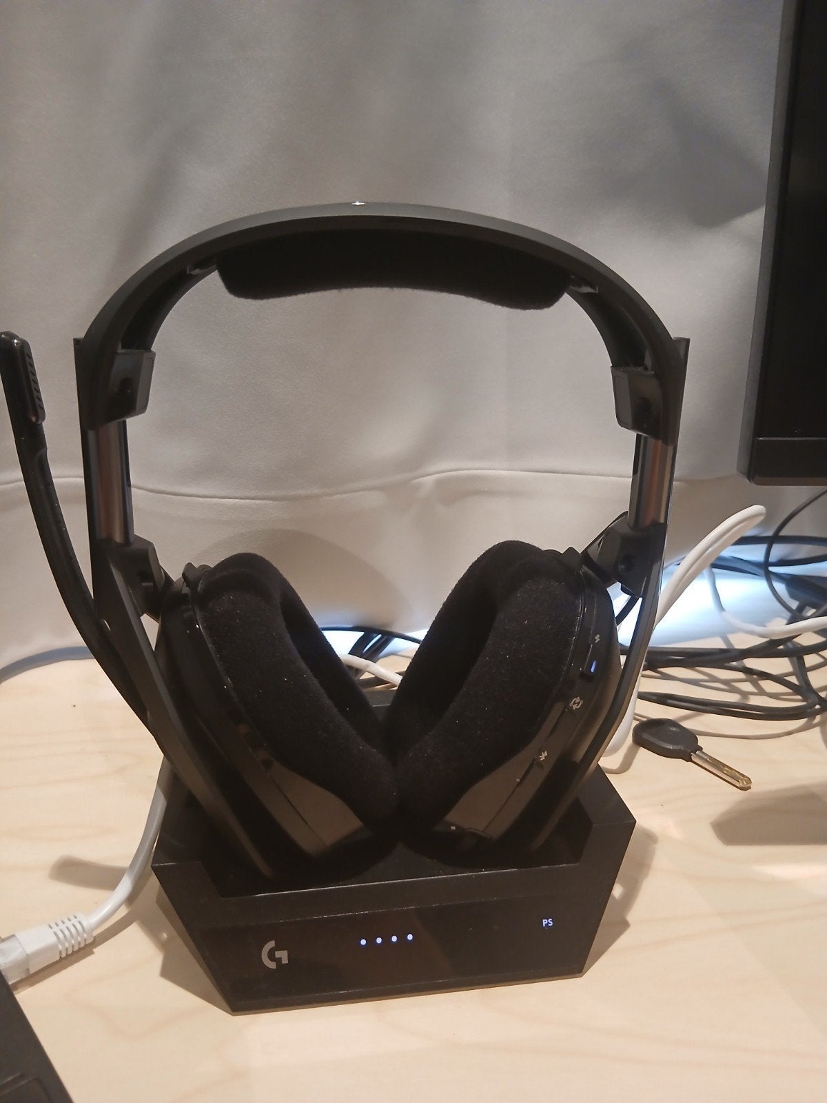 Astro A50X Headset - Zo goed als nieuw, compleet met doos, Computers en Software, Headsets, Ophalen of Verzenden