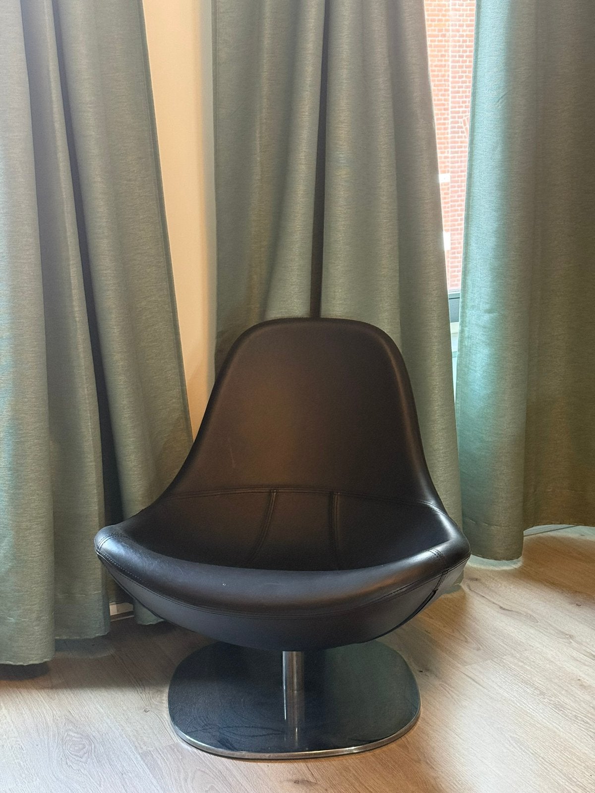 Tirup draaibare fauteuil van Carl Öjerstam, Huis en Inrichting, Ophalen, Gebruikt, 50 tot 75 cm