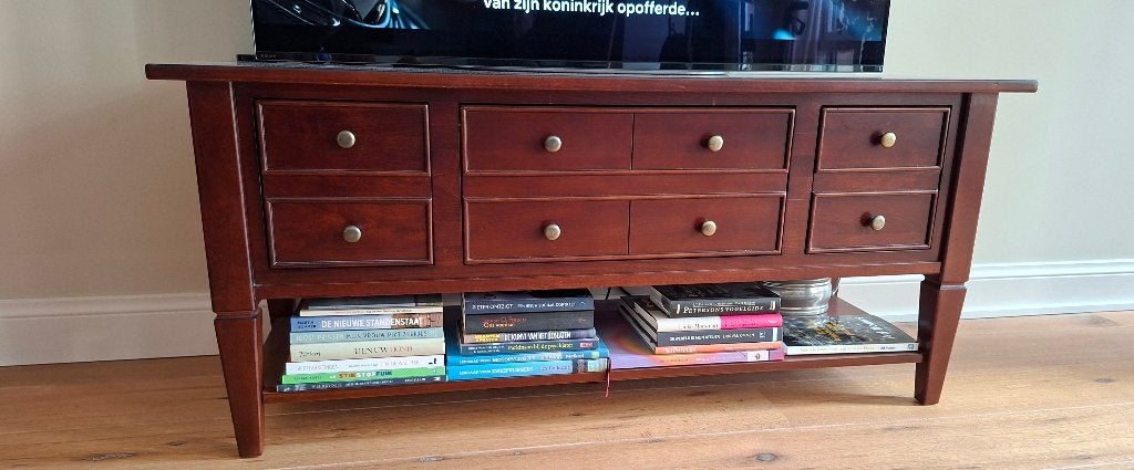 Tv meubel, klassiek, Ophalen, 100 tot 150 cm, Klassiek, Zo goed als nieuw