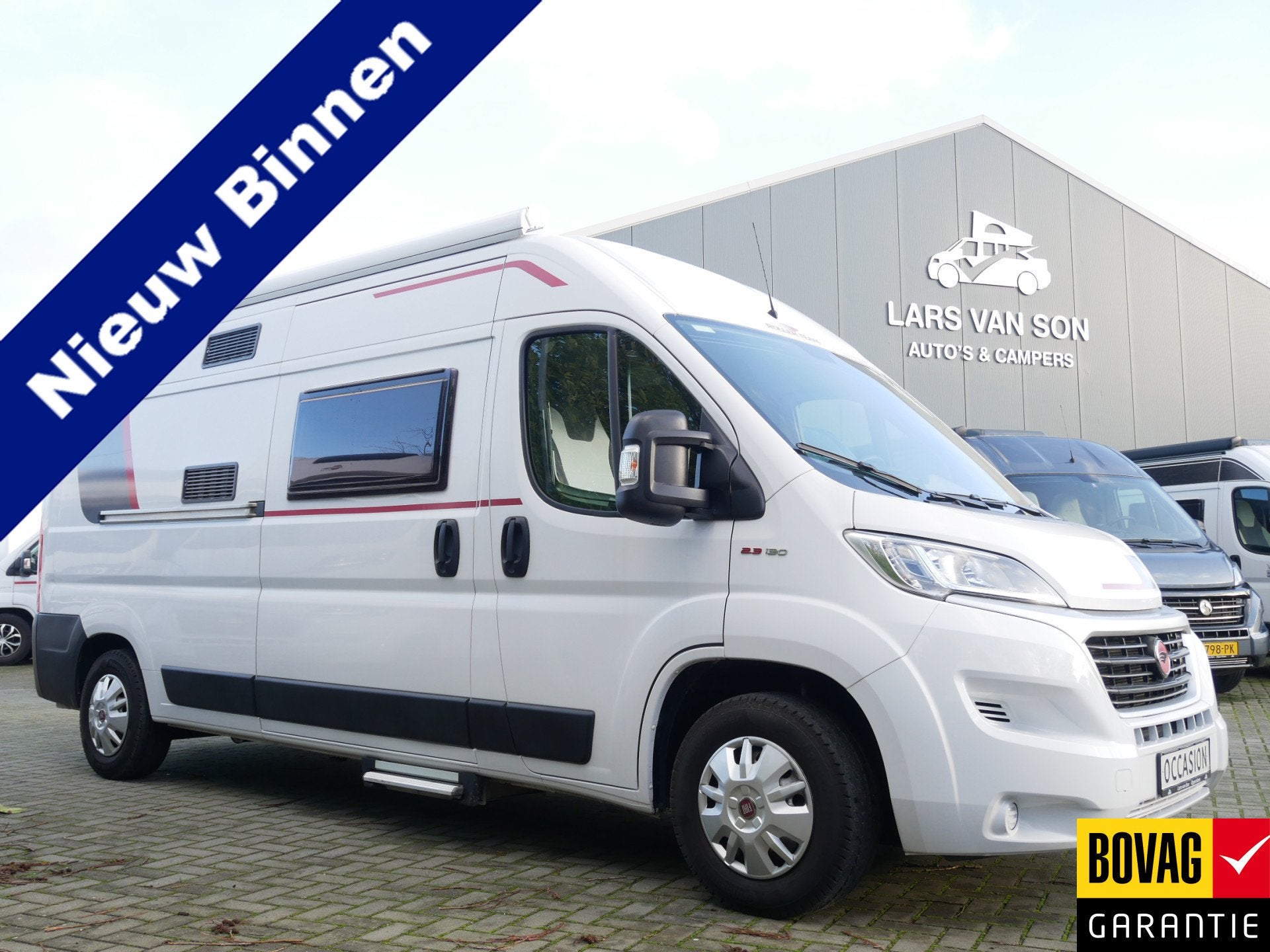 ROLLER Team Livingstone 5, 6 Meter Buscamper, Stapelbed!, Fi, Caravans en Kamperen, Ringverwarming, Almersdorperweg 39
1674NW  OPPERDOES, NL