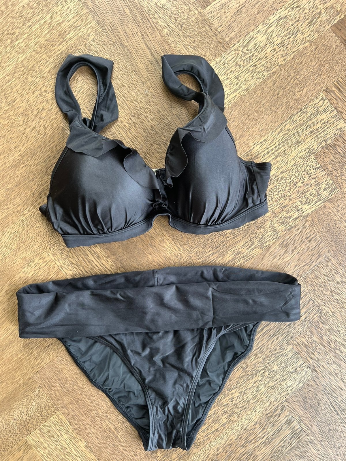 Zwarte bikini van Beachlife in maat 40., Ophalen of Verzenden, Zo goed als nieuw, Zwart, Bikini