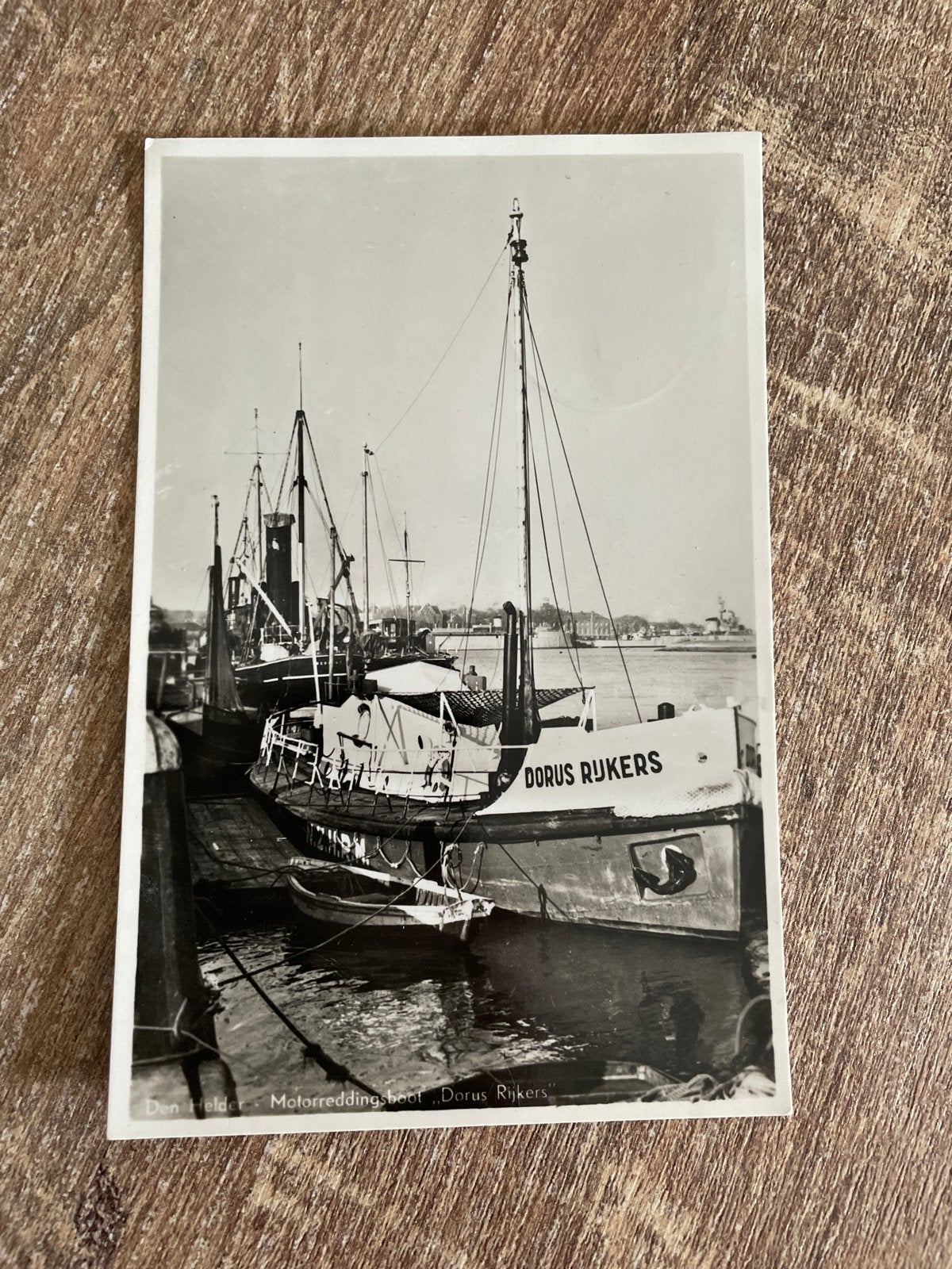 Oude Ansichtkaart Motorreddingsboot Dorus Rijkers Den Helder, Ophalen of Verzenden, 1940 tot 1960, Gelopen, Noord-Holland