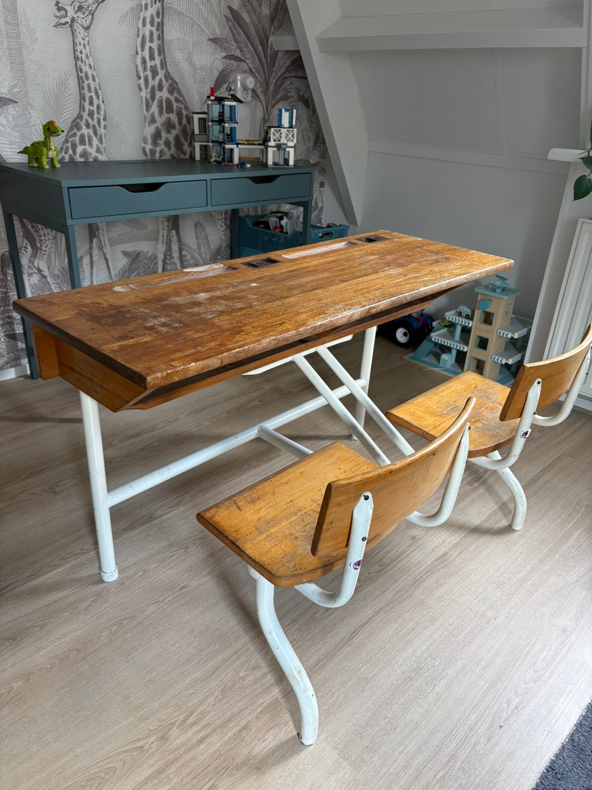 Vintage schoolbankje /lessenaar, Antiek en Kunst, Ophalen