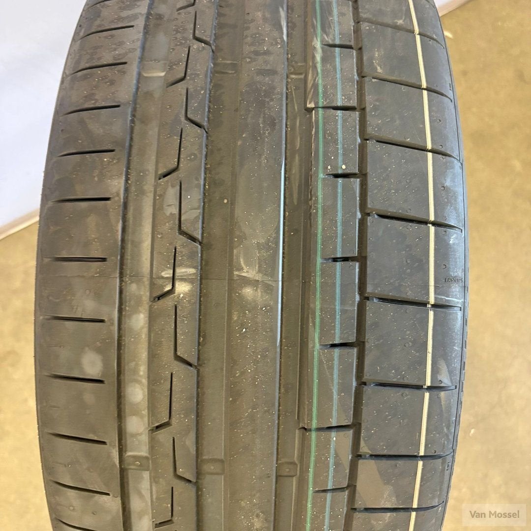 Continental SportContact 6 225/40/R20 101Y, Gebruikt, 255 mm, -, -