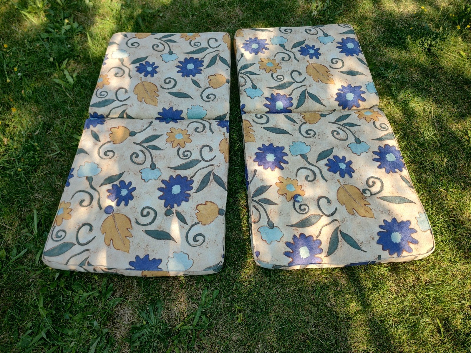 Tuinkussens 2 stuks gratis, Tuin en Terras, Tuinmeubel-accessoires, Ophalen, Gebruikt