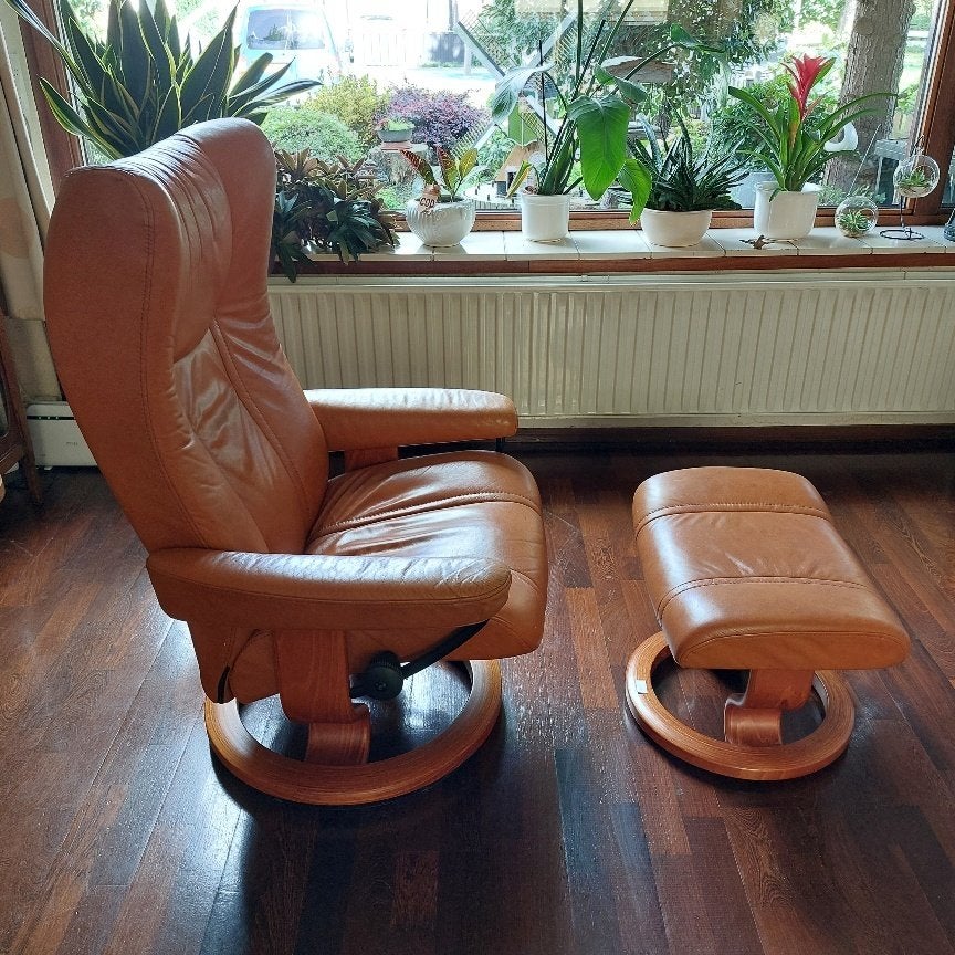 TEAB Stresless stoel + bijpassende voetenbank, Gebruikt, 75 tot 100 cm, Ophalen of Verzenden, 50 tot 75 cm