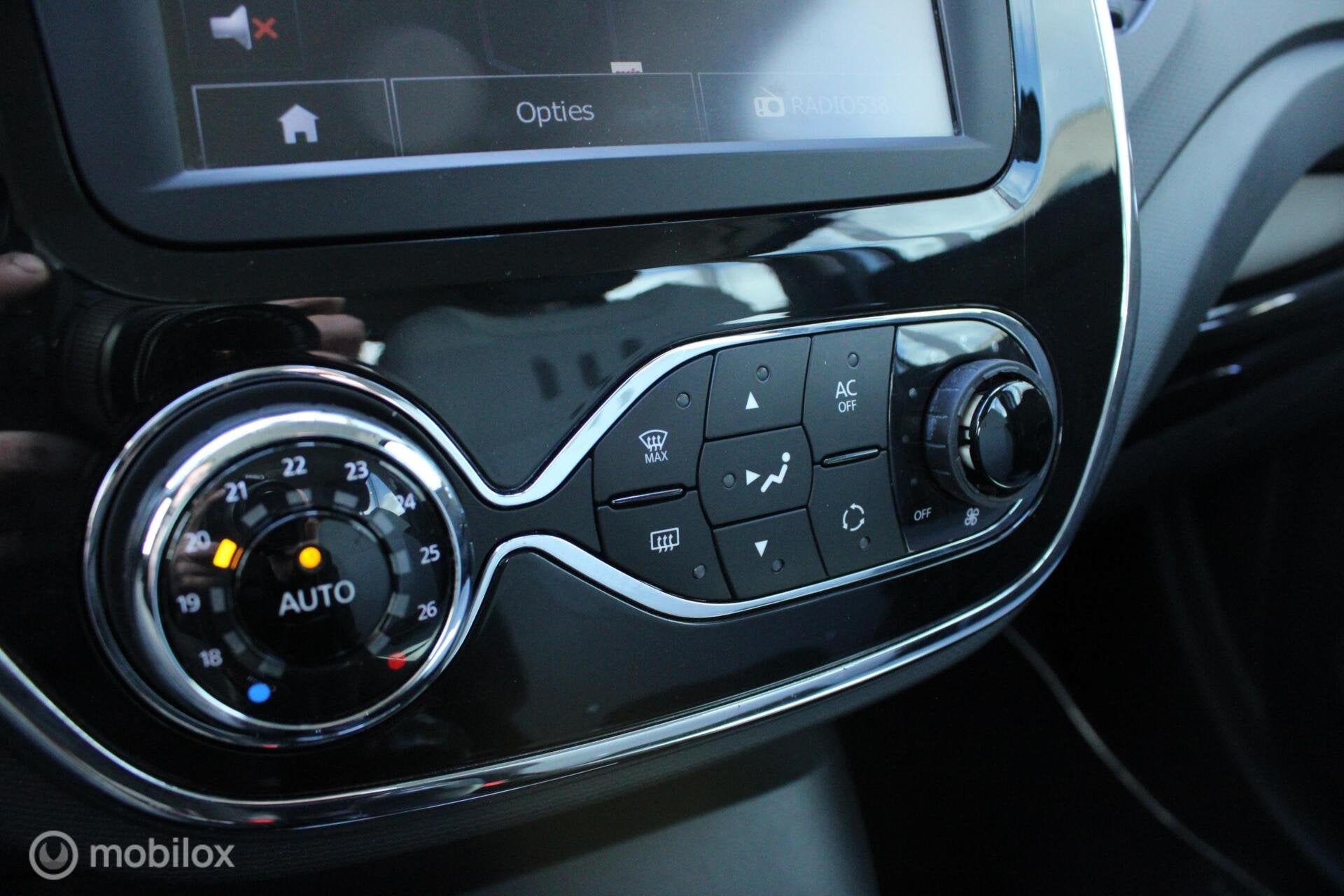 Foto 18 van Renault Captur 0.9 TCe Camera|Stoel verw.|Keyless