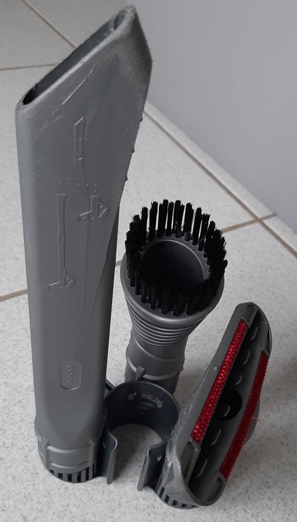 3 mondstukken van Dyson, Ophalen, Dyson