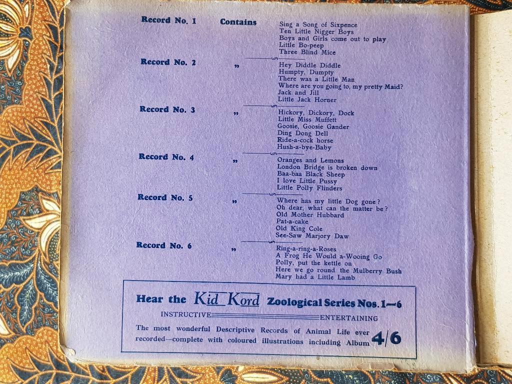 Zes mooie oude Engelse schellak platen met versjes in album., Ophalen of Verzenden
