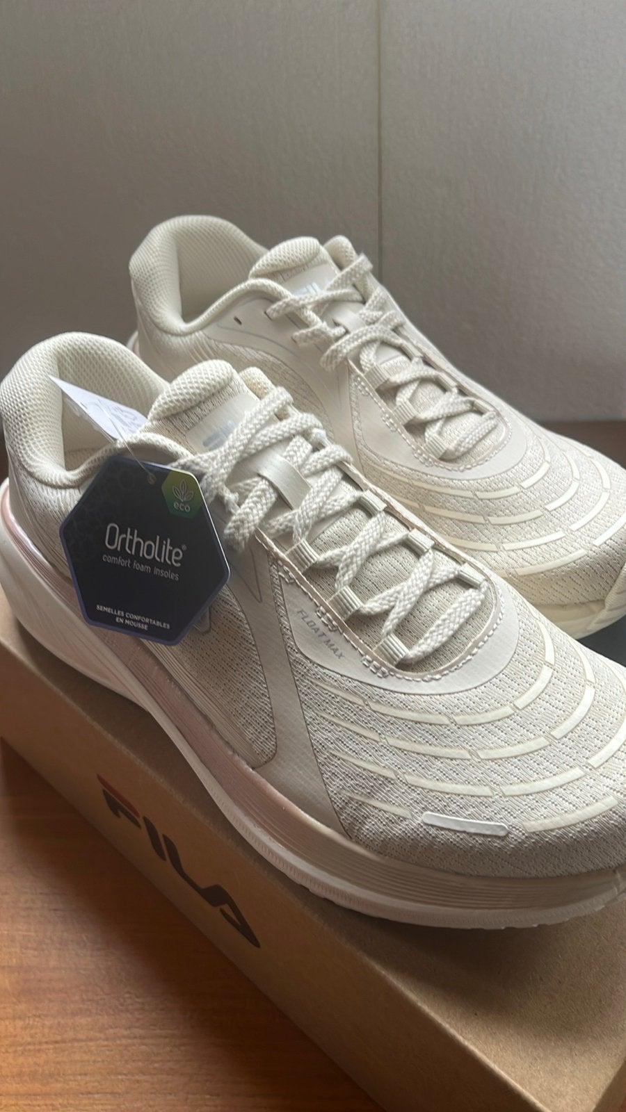 Fila Float sneakers maat 42 - Nieuw in verpakking, Ophalen of Verzenden, Nieuw