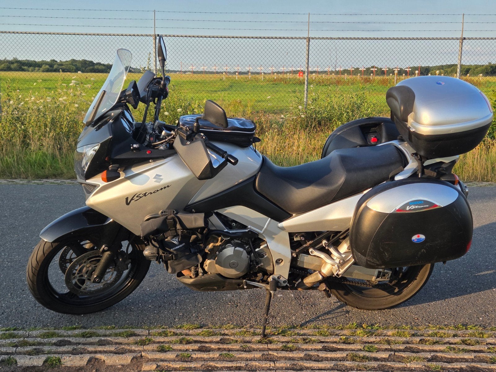Suzuki V-Strom DL1000 (2004) - Perfecte Toermachine / TET, Motoren, 2 cilinders, Occasion, Motorrijbewijs A, Particulier