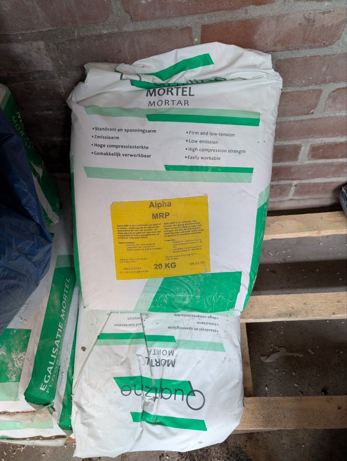 2,5 zak Quartzline Alpha MRP reparatiemortel - Nieuw, Ophalen, Nieuw
