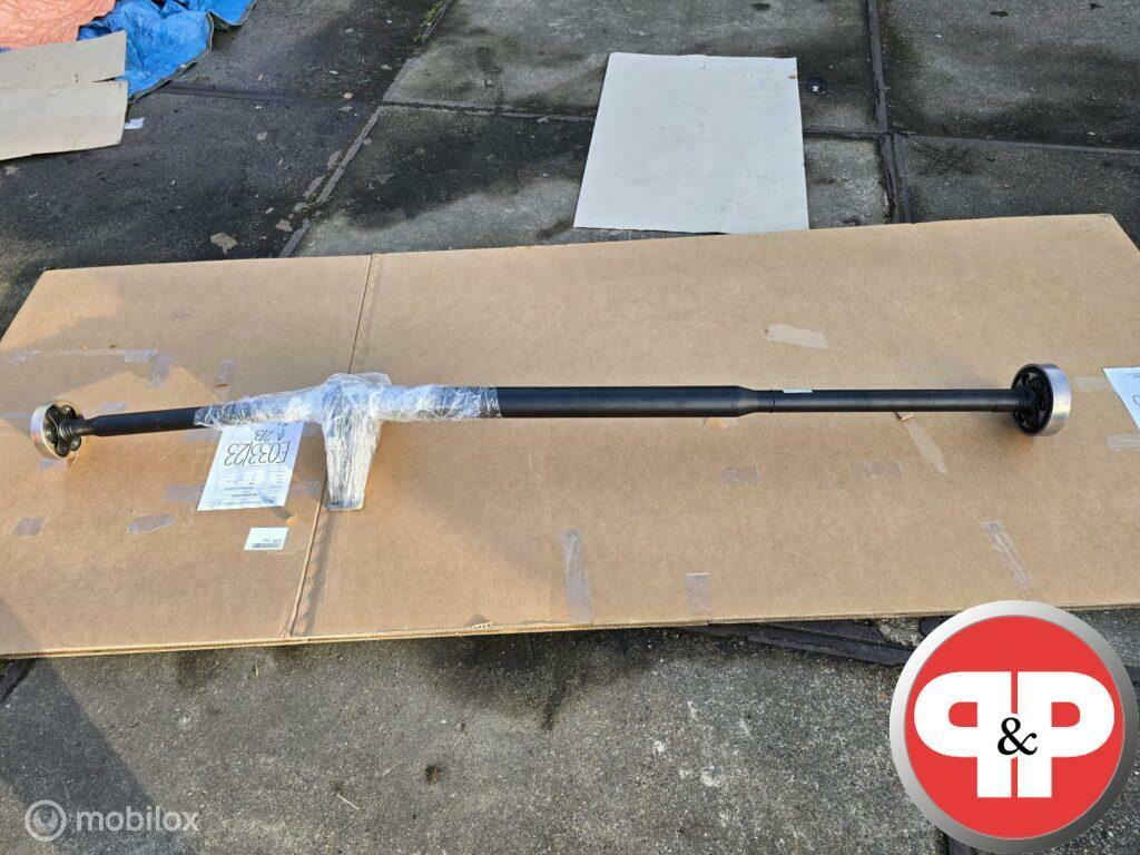 VW Arteon R Cardanas 3G8521101
