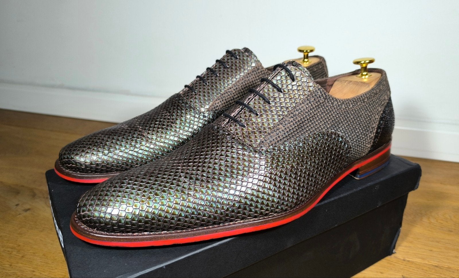 Floris van Bommel Premium herenschoenen maat 11 / 46, Ophalen, Overige kleuren, Floris van Bommel, Zo goed als nieuw