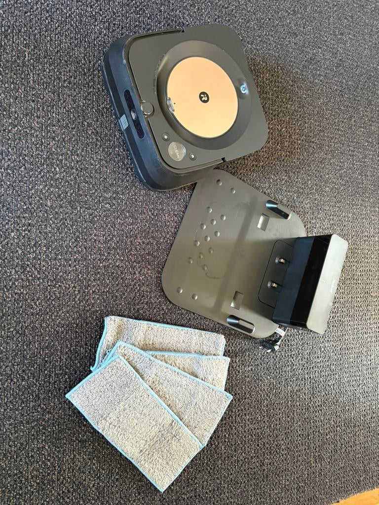 iRobot Braava M6 dweilrobot, Witgoed en Apparatuur, Stofzuigers, Gebruikt, Robotstofzuiger, Reservoir, Ophalen of Verzenden