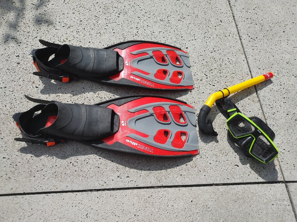 Duikset mares vedra silicone mask + verstelbare flippers, Ophalen of Verzenden, Gebruikt, Snorkelmasker