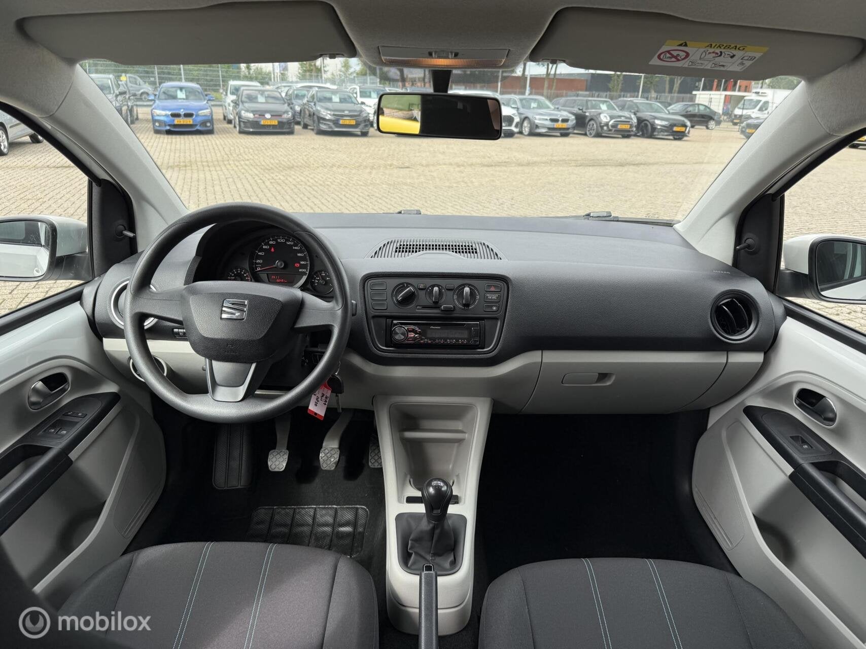 Seat Mii 1.0 Style Connect AIRCO | NIEUWSTAAT |, Voorwielaandrijving, Gebruikt, Euro 6, 4 stoelen