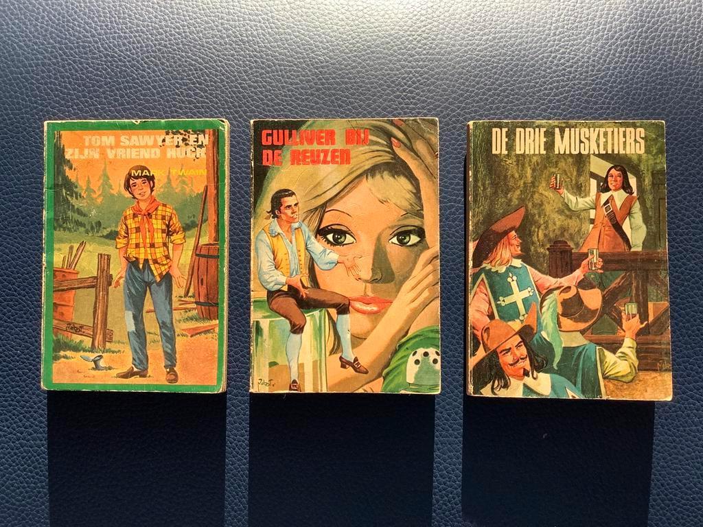 3 jeugdboeken - vintage uitgaven - leesmotivatie, Boeken, Ophalen of Verzenden, Gelezen