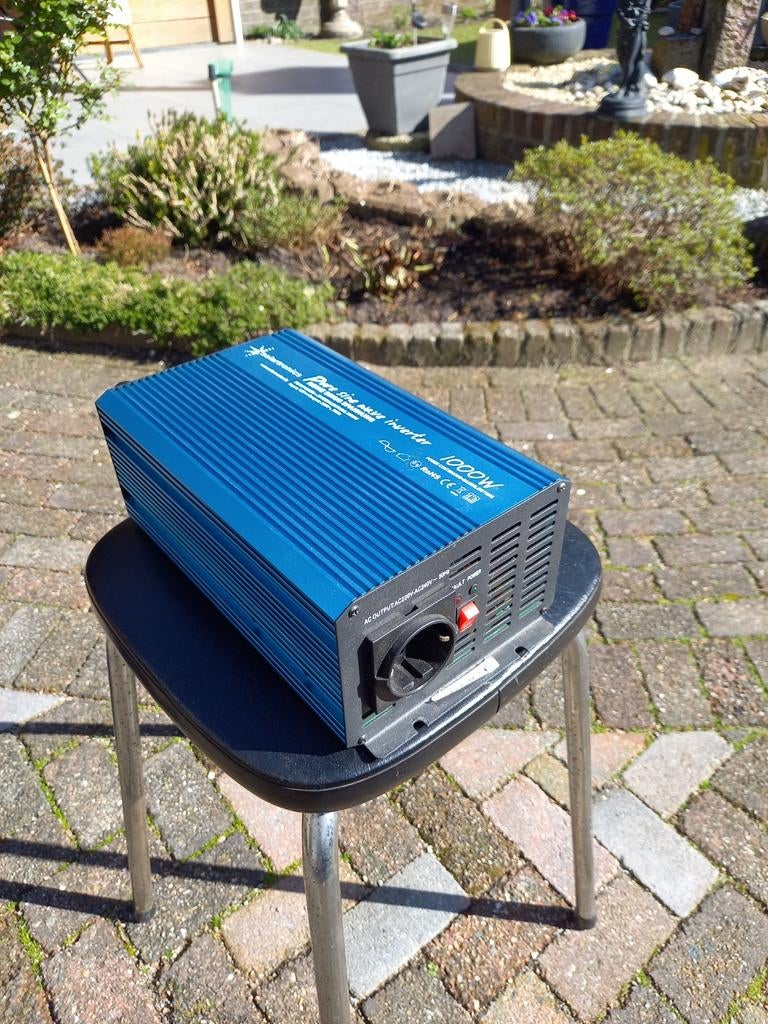 Omvormer 12V naar 230V, 1000W continu, 2000W piek, Ophalen of Verzenden