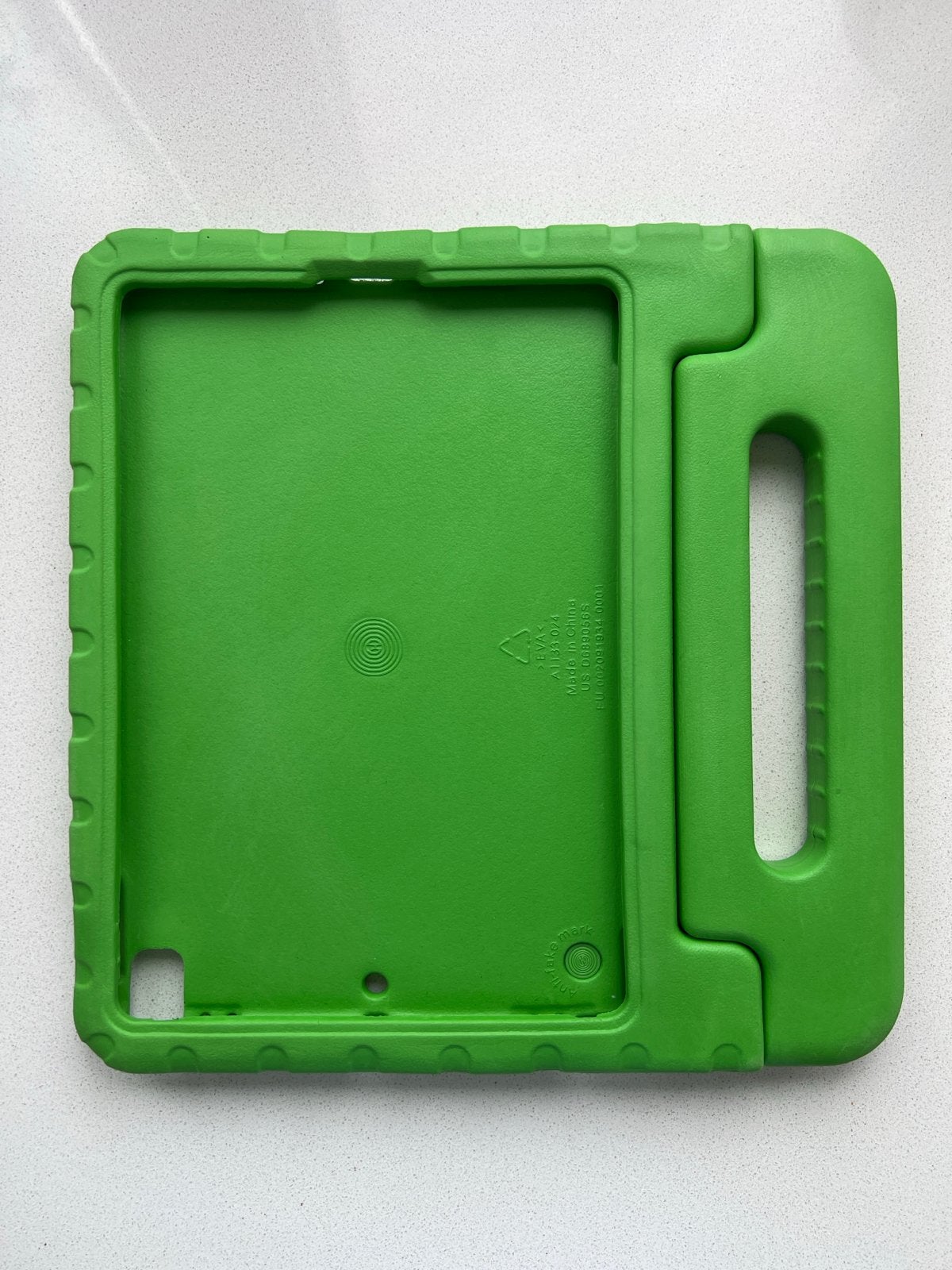 Groene iPad hoes met handvat - Kinderhoes, 10 inch, Nieuw, Bescherming voor- en achterkant, Ophalen of Verzenden
