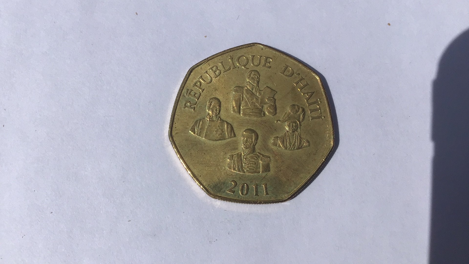 Haiti 5 gourdes 2011., Postzegels en Munten, Munten | Amerika, Ophalen of Verzenden, Noord-Amerika