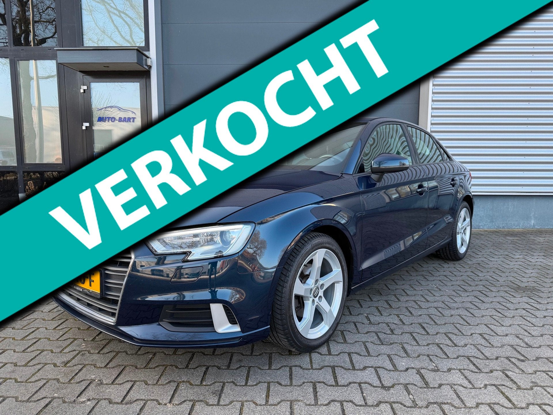 Audi A3 LIMOUSINE 30 TFSI Pro Line| LIMO |dealer onderhouden, Auto's, Stof, Gebruikt, Blauw, 116 pk