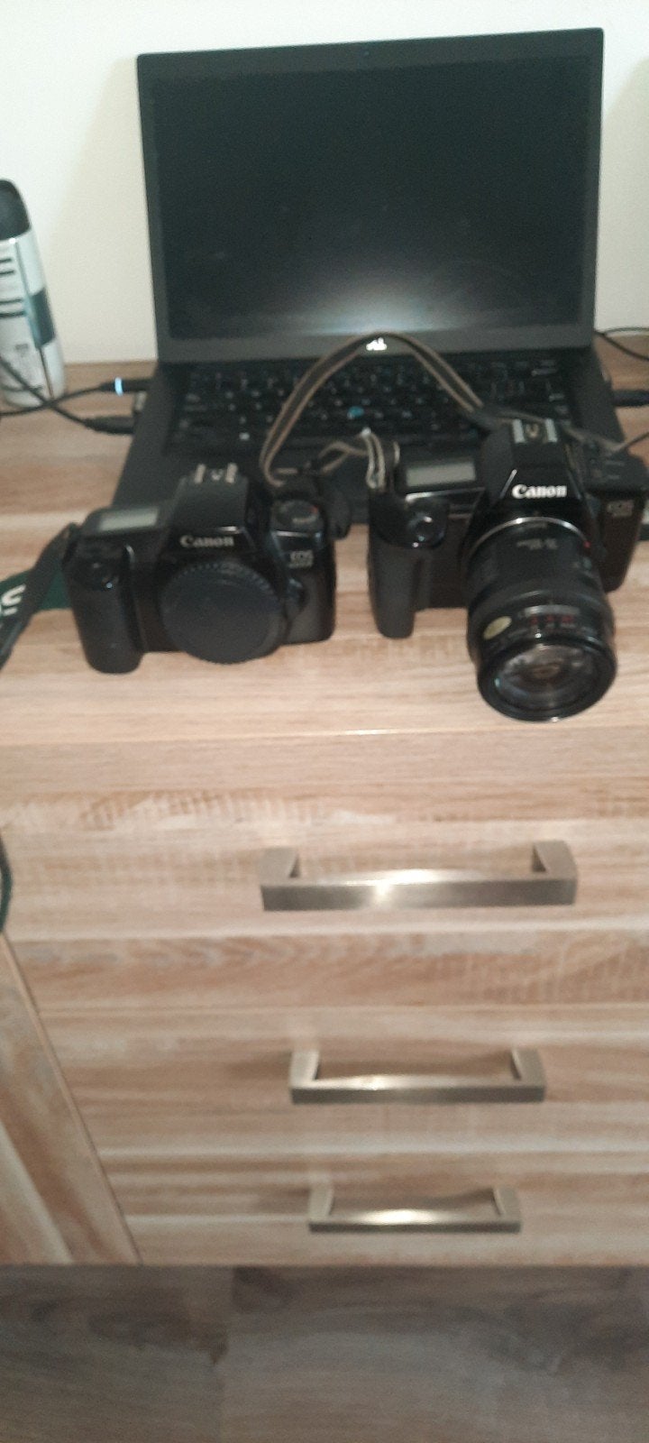 Canon EOS 600 & 1000F Spiegelreflexcamera's + 35-105mm lens, Audio, Tv en Foto, Fotocamera's Analoog, Ophalen of Verzenden, Spiegelreflex