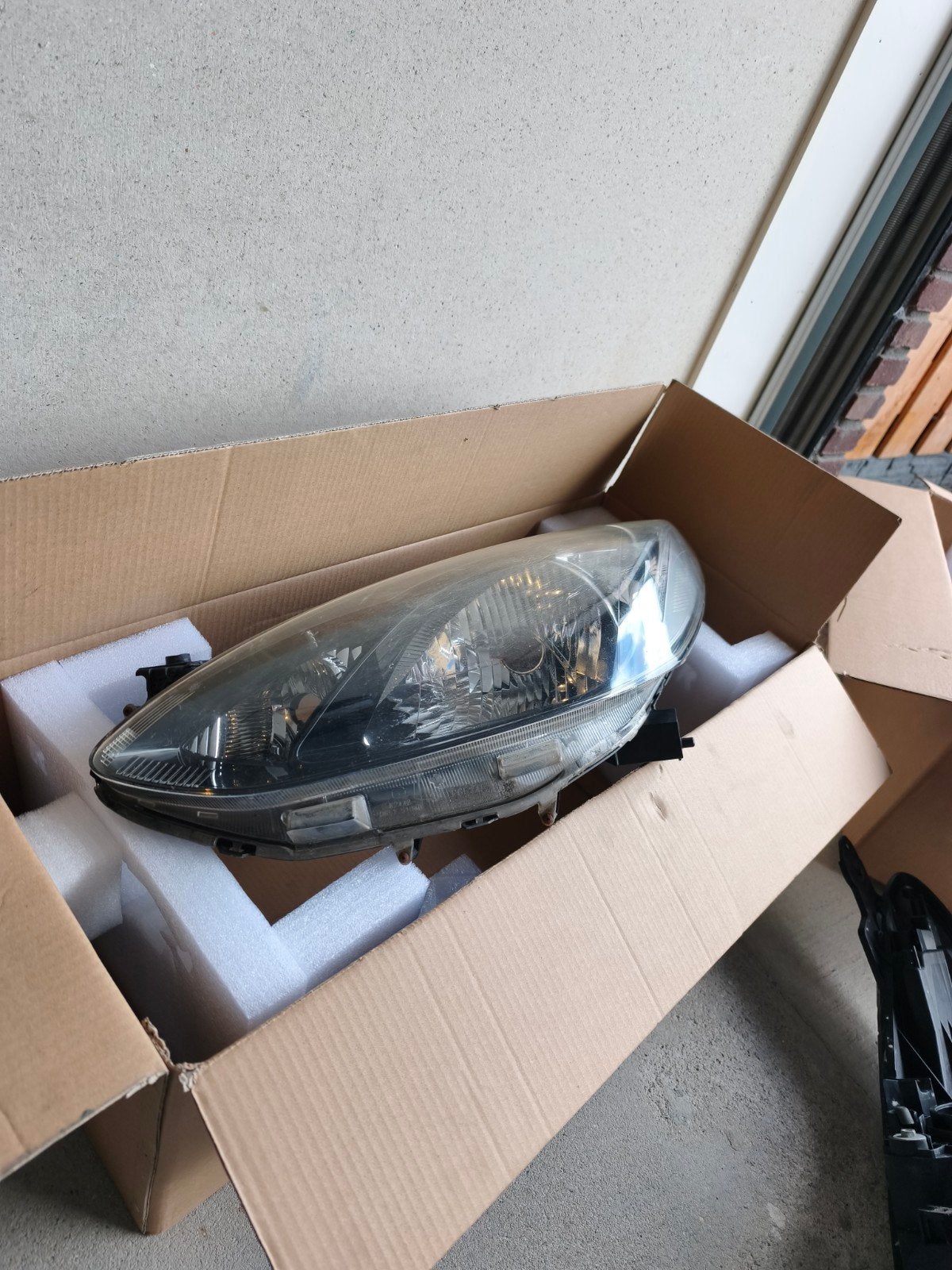 Mazda 2 Koplampen (Set van 2, 2008), Ophalen of Verzenden, Gebruikt, Mazda