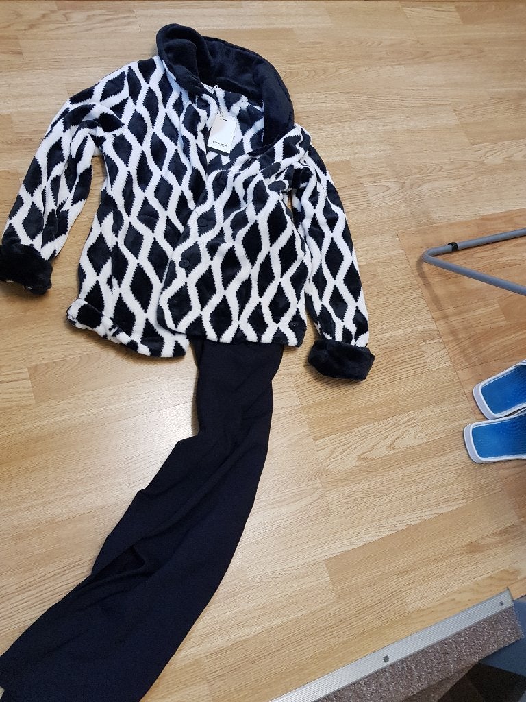 NIEUW Pastunette premium huispak, Kleding | Dames, Huispakken, Ophalen, Meerkleurig, Maat 42/44 (L), Nieuw