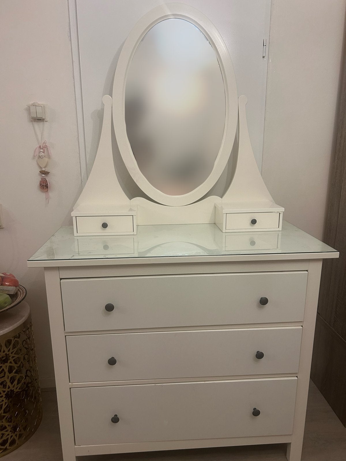 Ikea Hemmes ladekast, Huis en Inrichting, Kasten | Ladekasten, Ophalen, 100 tot 150 cm, Zo goed als nieuw, 3 of 4 laden