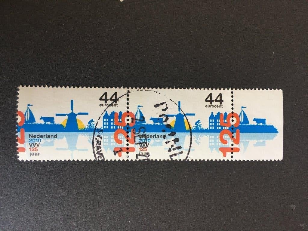 2968 Nederland 2010 NVPH 2708 - 2x VVV met tab rechts gestem, Ophalen of Verzenden, Na 1940, Gestempeld