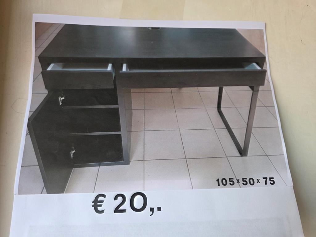 Kinder bureau, Ophalen, Gebruikt
