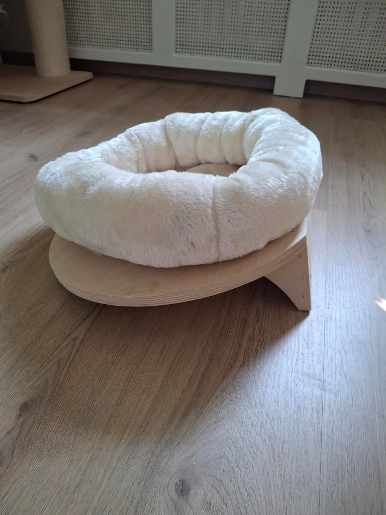 Kattenmand voor aan de muur, Dieren en Toebehoren, Ophalen, Zo goed als nieuw, Overige