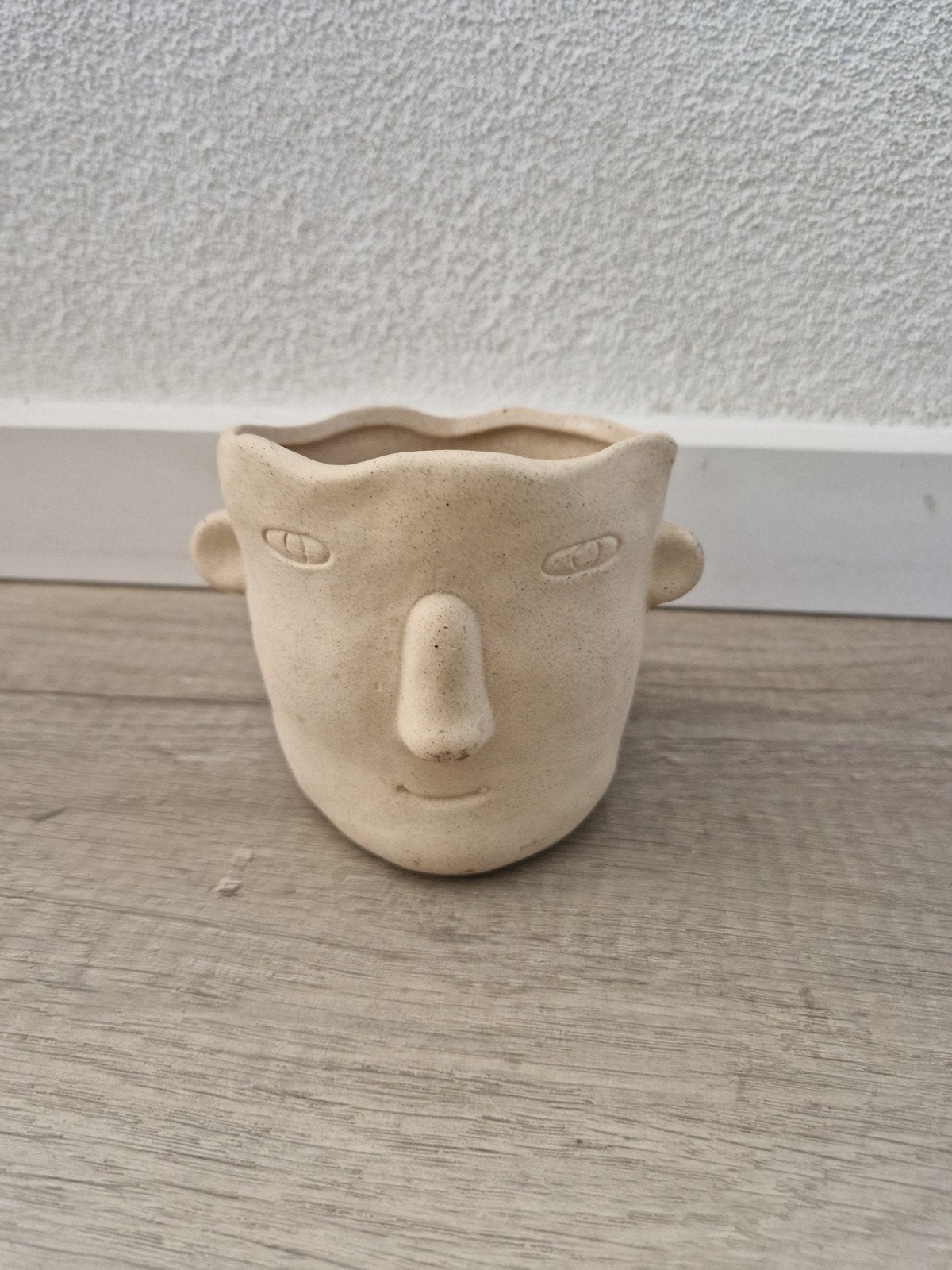 Bloempot gezicht hoofd beige pot plantenpot potje, Tuin en Terras, Bloempotten, Rond, Ophalen of Verzenden, Zo goed als nieuw