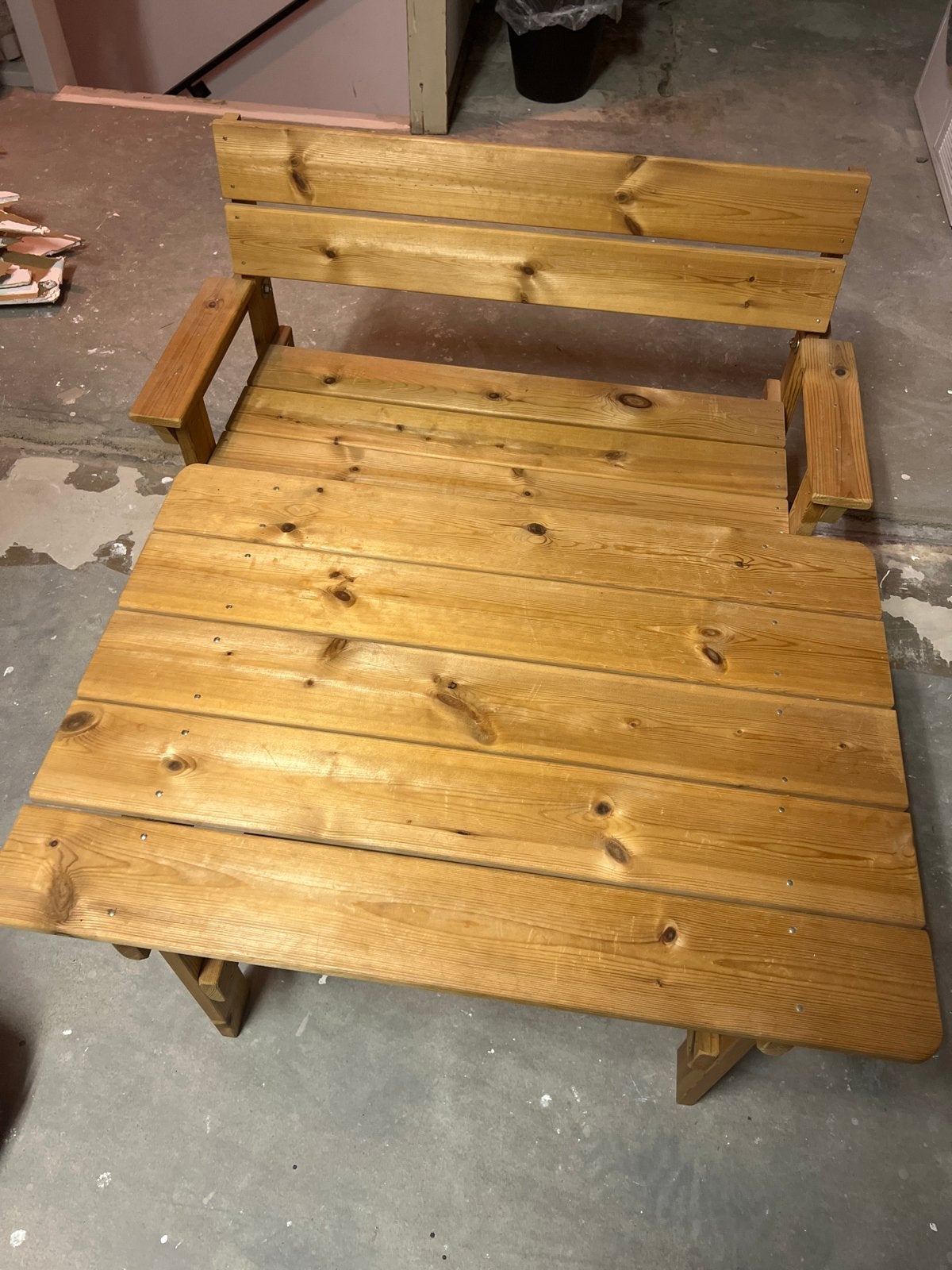 Houten kinder tafel met bijpassende bank, Ophalen, Gebruikt, Rechthoekig, Hout